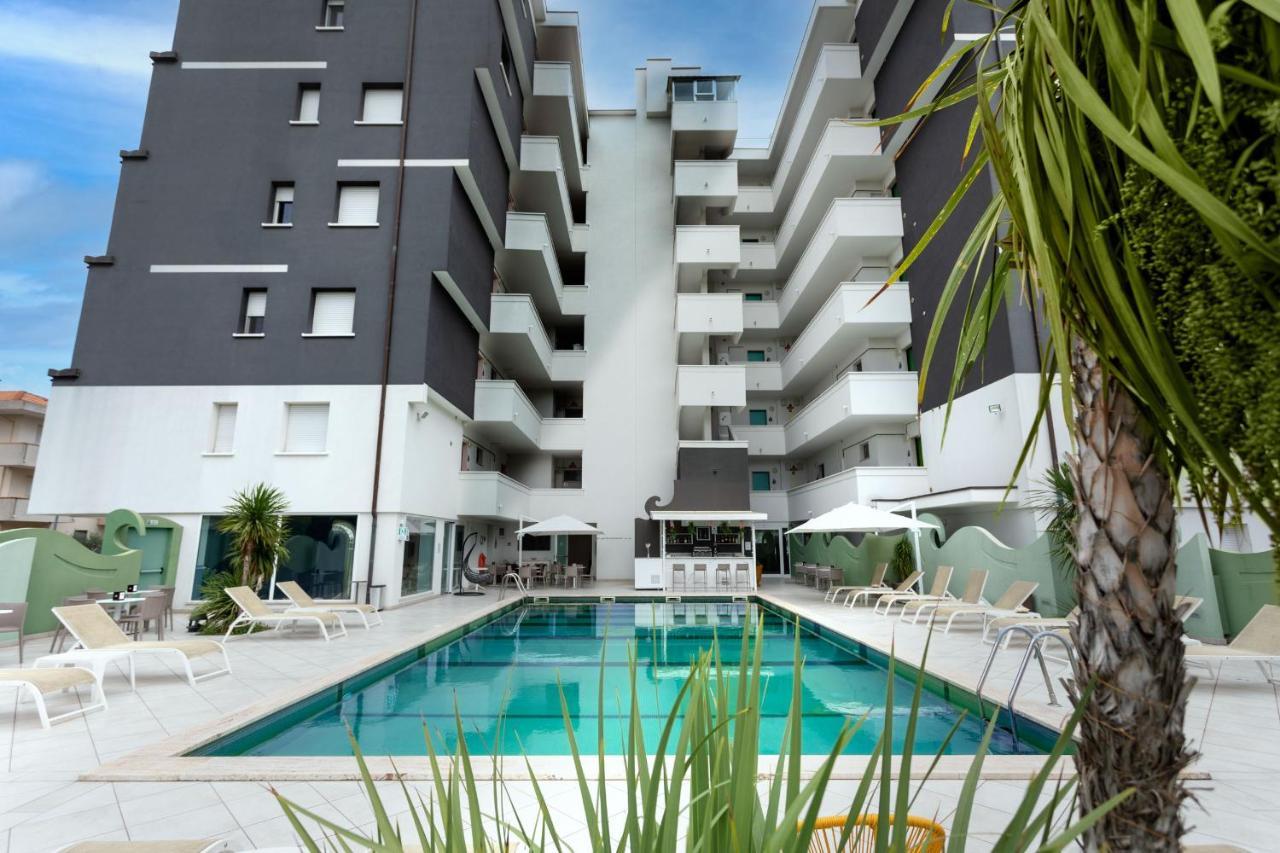 Nero D'Avorio Apartments 리미니 외부 사진