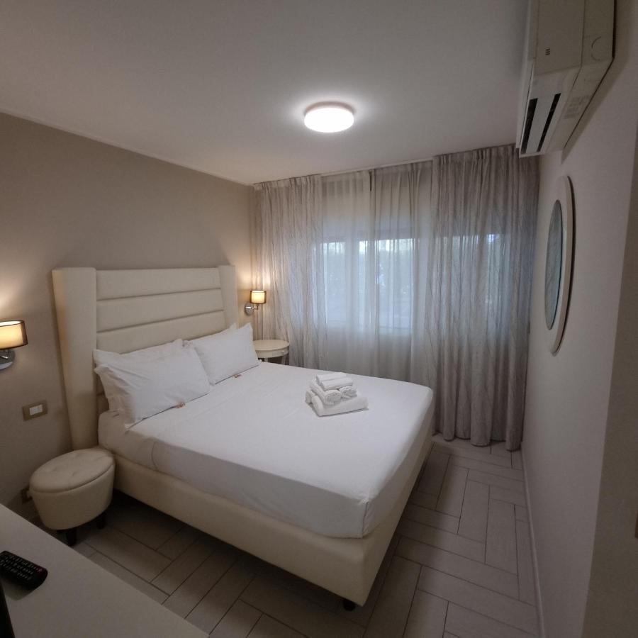 Nero D'Avorio Apartments 리미니 외부 사진