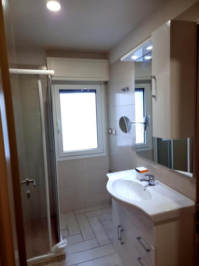 Nero D'Avorio Apartments 리미니 외부 사진