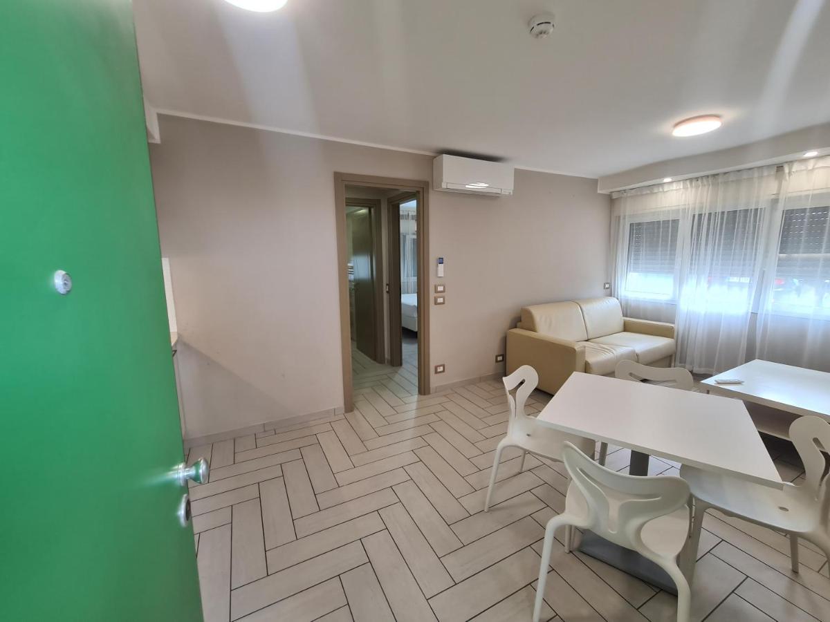 Nero D'Avorio Apartments 리미니 외부 사진