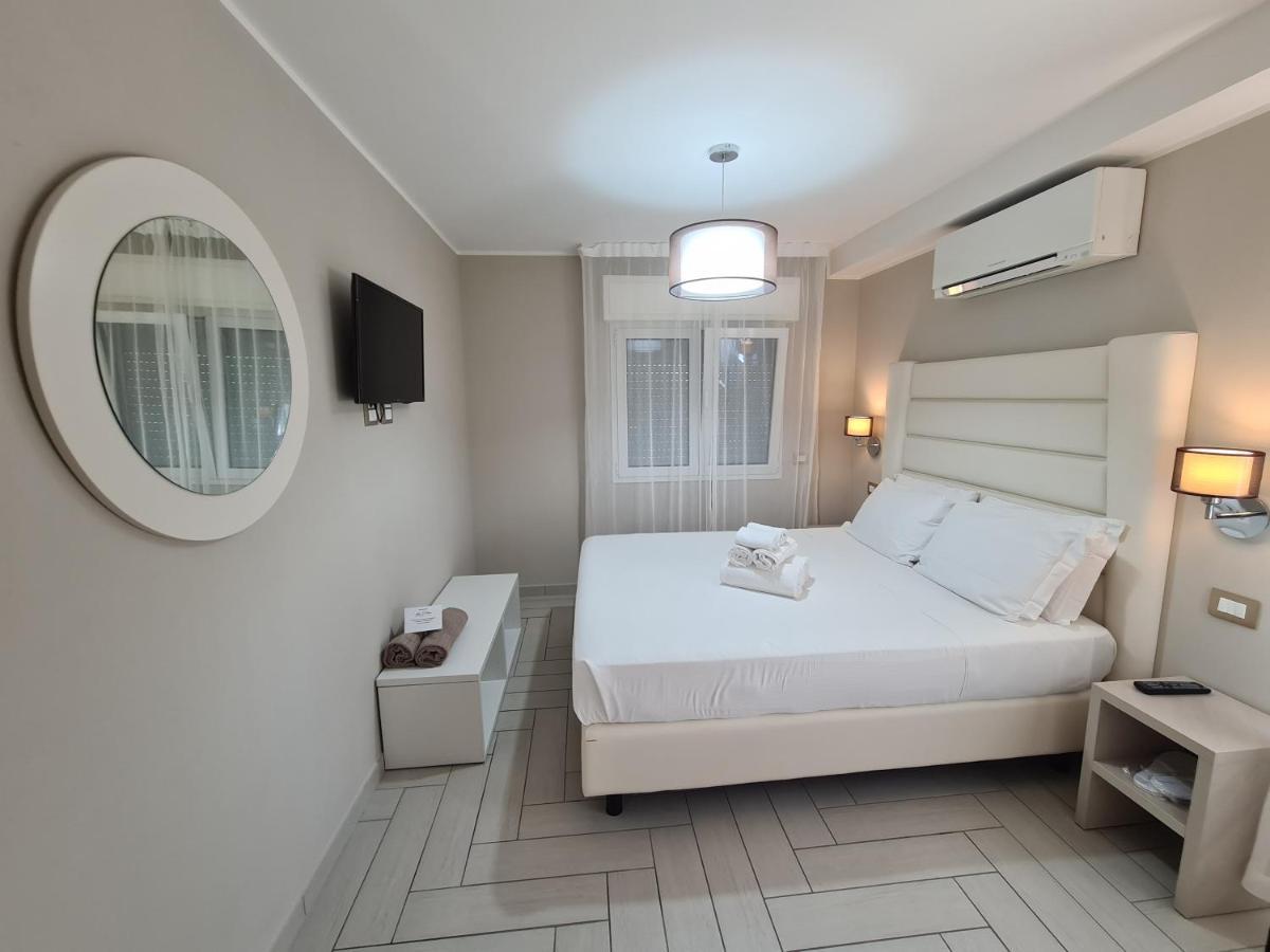 Nero D'Avorio Apartments 리미니 외부 사진